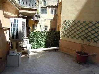 Il Grillo Ai Fori Romani 5*, Rzym