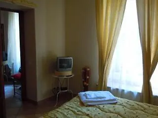 Il Grillo Ai Fori Romani 5*, Rzym